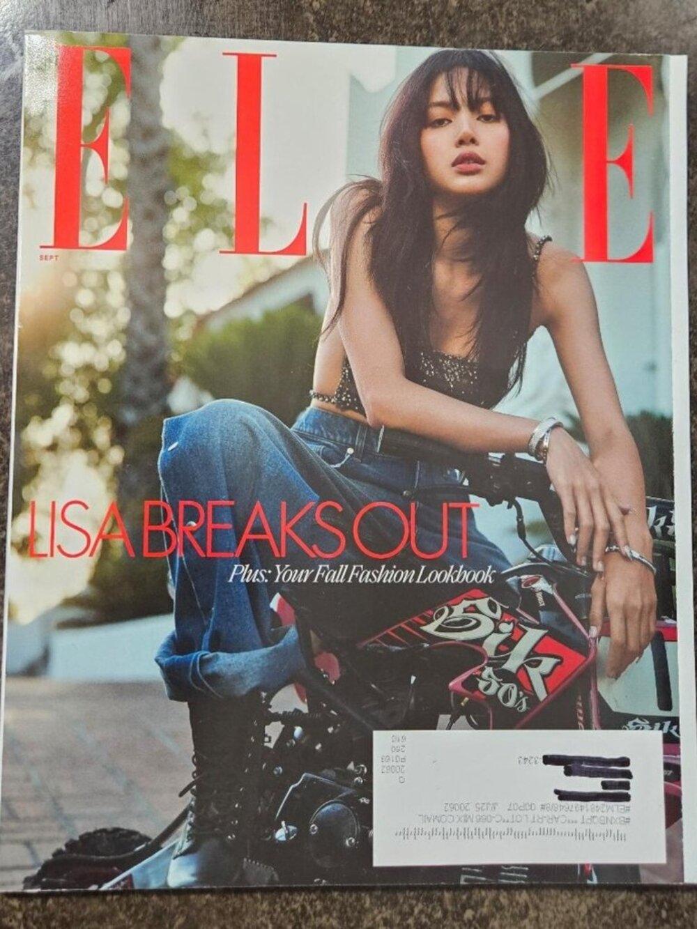 Elle Magazine - Lisa / Blackpink - September 2024 LISA BREAKS OUT